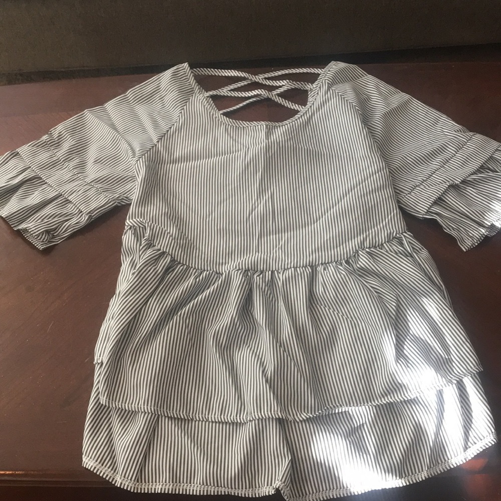 Striped tunic with ruffle sleeves